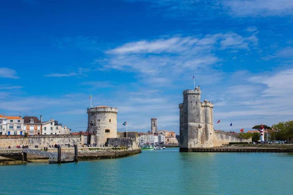 Plein Charme Aux Minimes Terrasse Calme + Parking Apartment La Rochelle  Ngoại thất bức ảnh